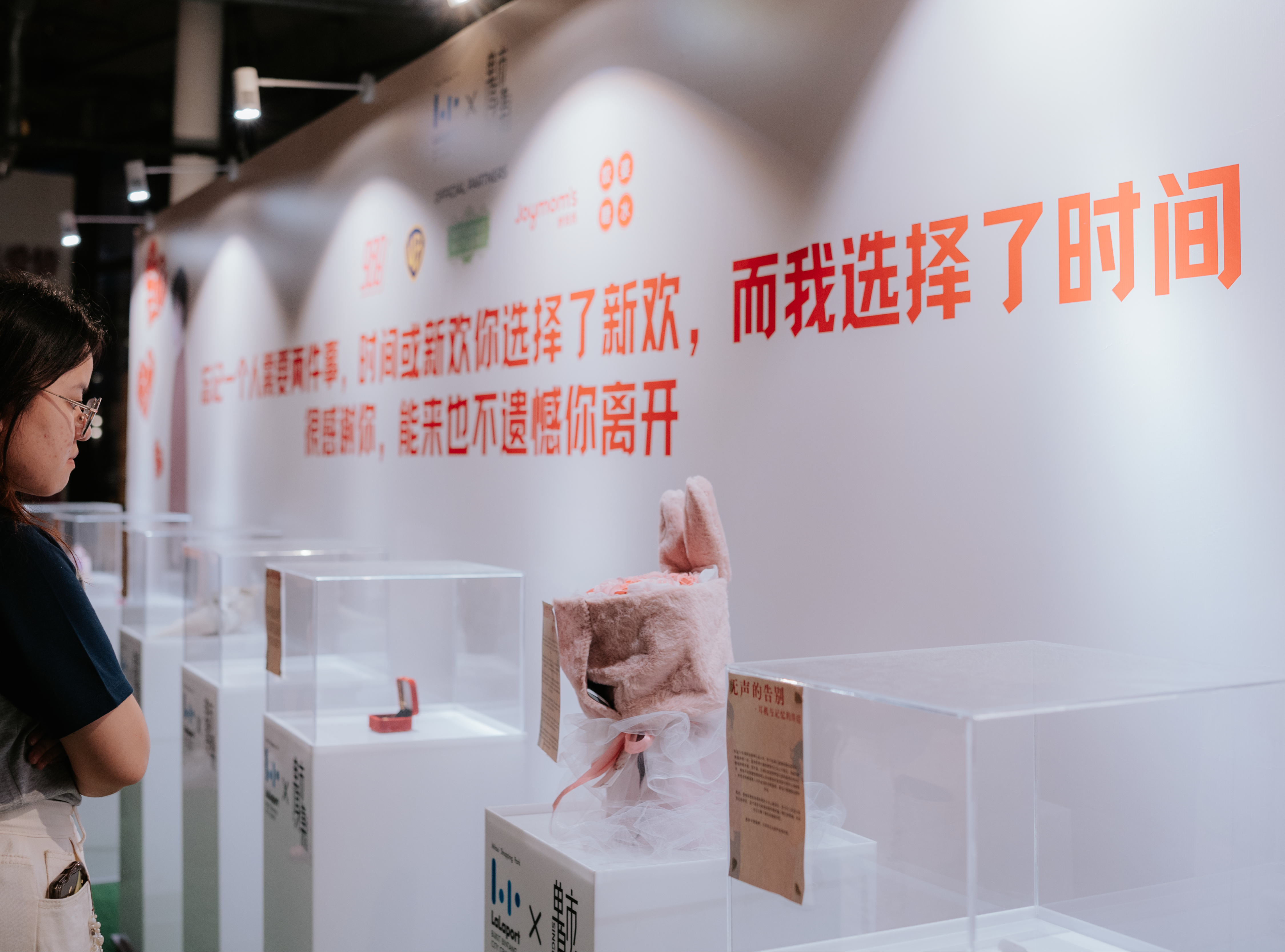 Acrylic Display Standee with White LED System